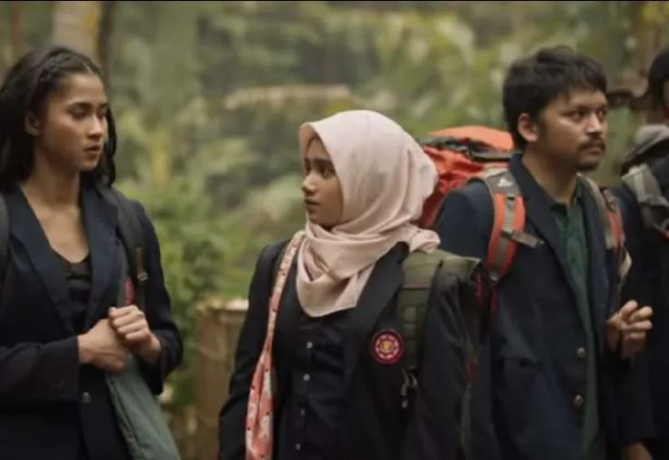 film horor indonesia tayang bulan april Trailer KKN di Desa Penari
