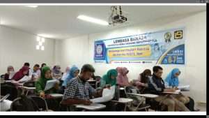 Lembaga Bahasa UBSI Gelar Workshop and English Training Section For TOEFL