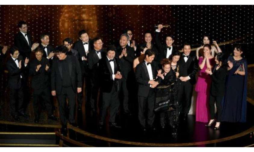 Film Parasite Meraih Piala Oscar 2020