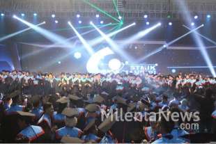 Wisuda STMIK Nusa Mandiri