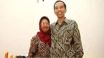 Ibunda Presiden okowi Meninggal