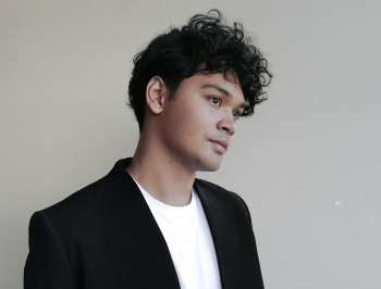 Mikha Angelo rilis album Amateur