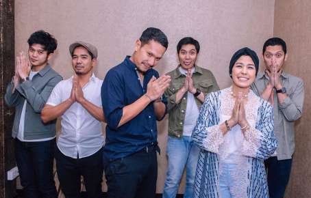 Maliq & D'Essentials