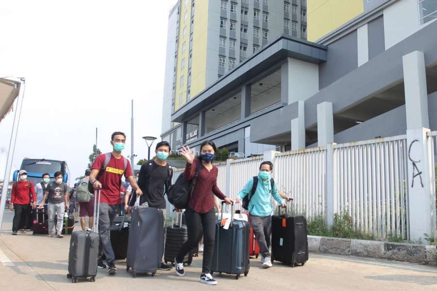 Pasien Covid-19 di Wisma Atlet