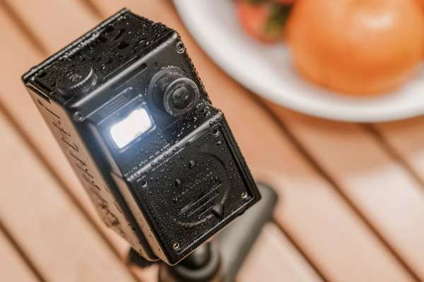 Proyektor Portable ini Praktis dan Cocok Untuk Berkemah