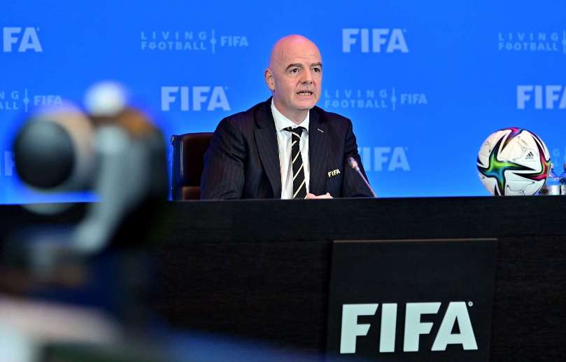 peraturan Sepak Bola baru dari fifa