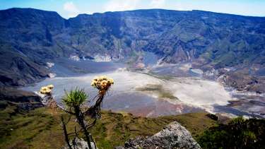 pesona gunung tambora