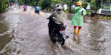 Tanjung Barat Banjir