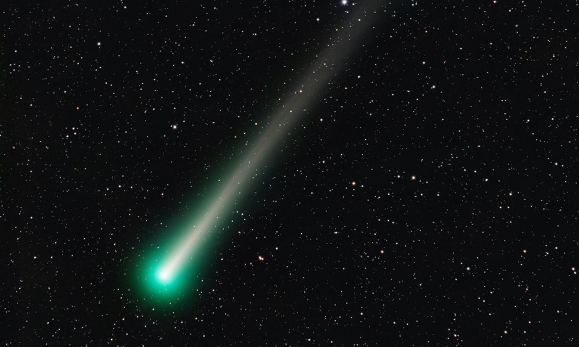 Komet Hijau Langka