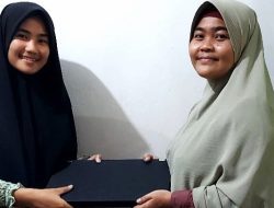 Pesmadai Berikan Bantuan Alat Belajar untuk Mahasiswi UT di Sukabumi