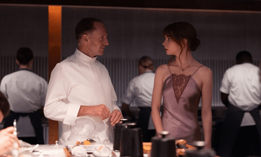 Film The Menu yang Mengajakmu Menikmati Menu-Menu Gila di Restoran Terasing