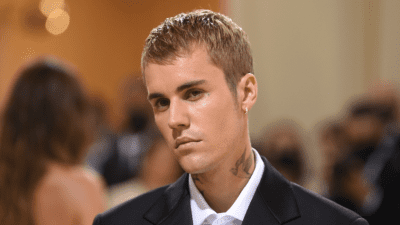 Justin Bieber Jual Katalog Musik Seharga USD 200 Juta.