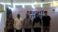 Narasumber pada acara Sampoerna University