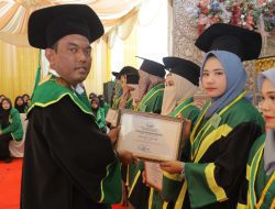 Wisuda Perdana, STIT Darussalamah Pidie Luluskan 57 Sarjana