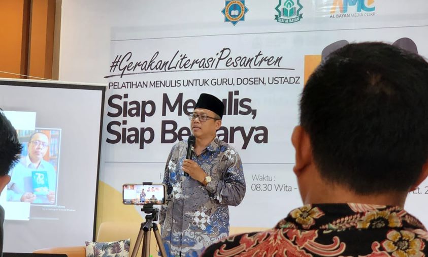 Pelatihan Menulis Bersama Irwan kelana