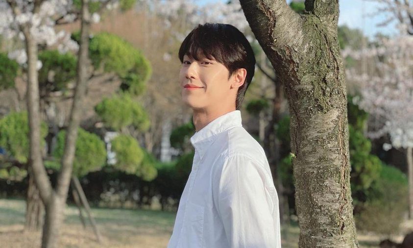 Lee do hyun akan wamil