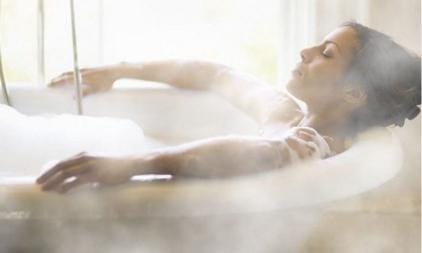 Manfaat Mandi Air panas bagi tubuh