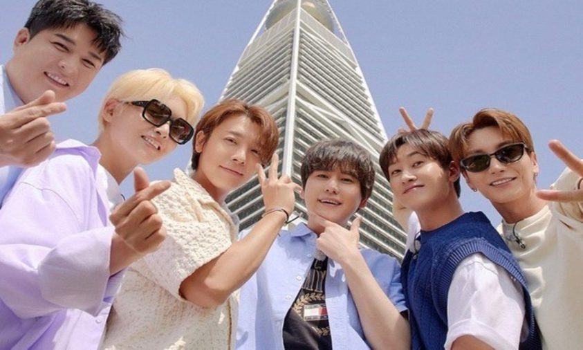 Potret Super Junior di Arab Saudi pada Jumat (3/3).
