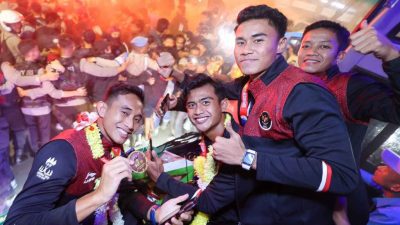 Sambut Timnas U-22 Indonesia, Lautan Manusia Penuhi Jalanan Senayan 