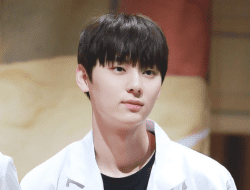 Mantan Member Wanna One, Hwang Minhyun Akan Konser di Jakarta