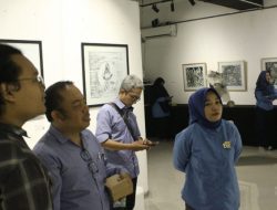 Mahasiswa UNS Adakan Pameran Seni Rupa Murni Pinarak Exhibition