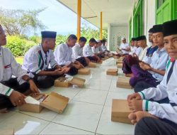 Program Sedekah Jumat BMH, Bahagiakan Jamaah dan Santri di Tarakan