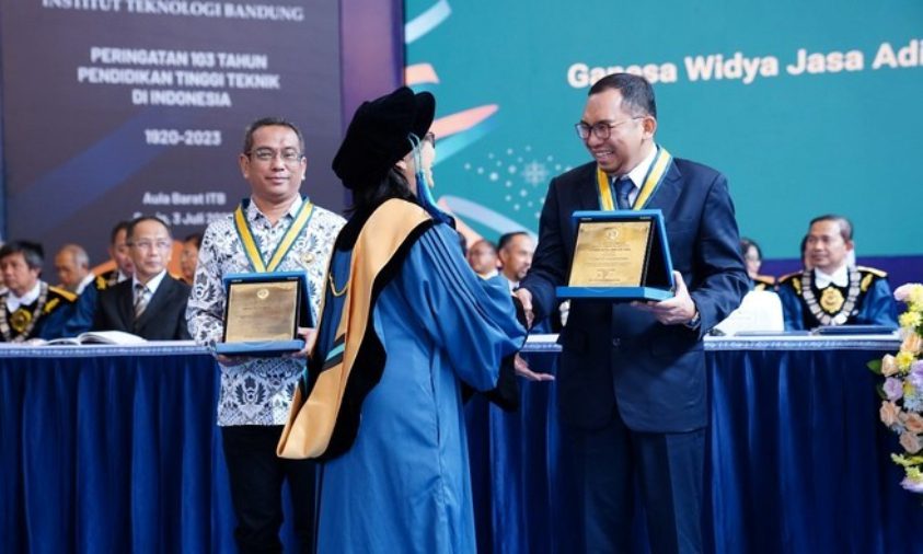 Paragon Mendapat Penghargaan