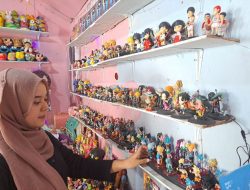 Wibu Cantik Asal Bogor, Sukses Berbisnis Jualan Ratusan Action Figure