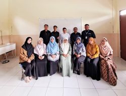 Guru SMP Prestasi Global Depok Gelar Rapat Kerja