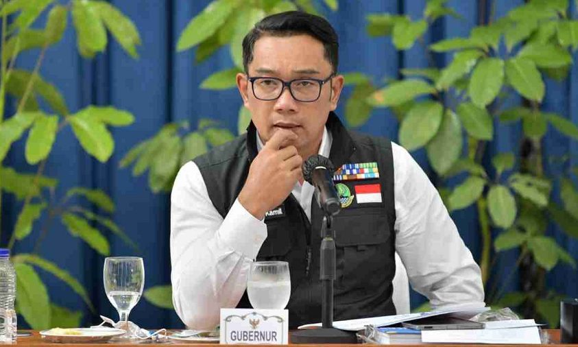 Kang Emil Desak Mendikbud