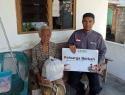 Mbah Darto Senang Dapat Bantuan Sembako dari Laznas BMH