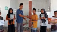 Laznas BMH Distribusikan Mushaf Al-Qur’an di Manggarai, NTT