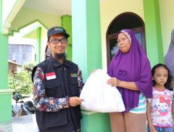 25 KK di Sangatta Utara Tersenyum Bahagia Terima Bantuan Logistik dari BMH