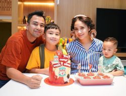 Ulang Tahun ke-8, Permintaan Rafathar Sangat Sederhana