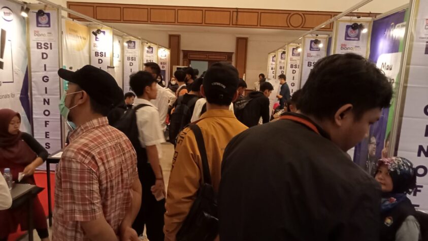Situasi Job Fair BSI DiginoFest 2023