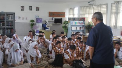 SMA Bina Insani  Selenggarakan Foundation Program untuk Siswa Baru Kelas X