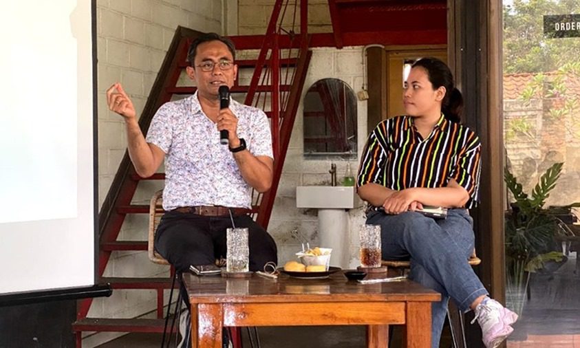 Seminar HI Directions