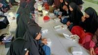 Laznas BMH dan Muslimat Hidayatullah Bagikan Makanan Gratis di Nunukan dan Tana Tidung