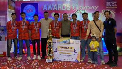 SMAN 9 Pontianak Juara BSI Flash 2023 Futsal Competition