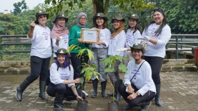 Oriflame tanam pohon
