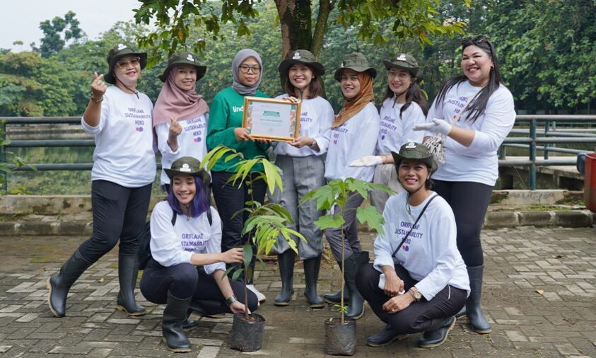 Oriflame tanam pohon