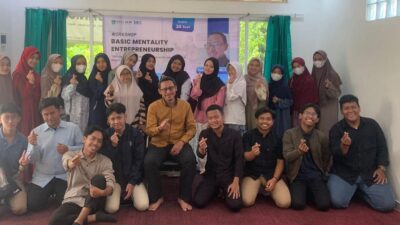 Hima  SEC SEBI Gelar Workshop “Mengembangkan Mental Pengusaha yang Tangguh Dalam Memulai Bisnis”