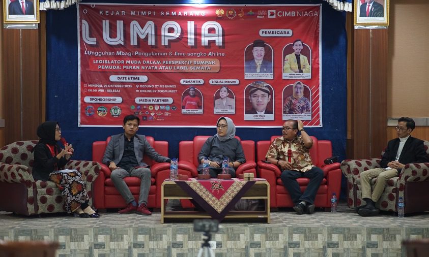 Seminar Gebyar Legislator