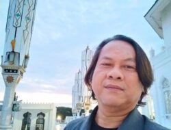 Gol A Gong di Serambi Mekkah: Shubuh Berjamaah di Masjid hingga Pelatihan Menulis dan Pesta Puisi