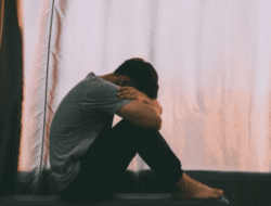 5 Alasan Kenapa Pria Juga Harus Nangis