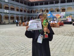 Siswi Al-Iman Raih Juara 3 Lomba Singer Islami