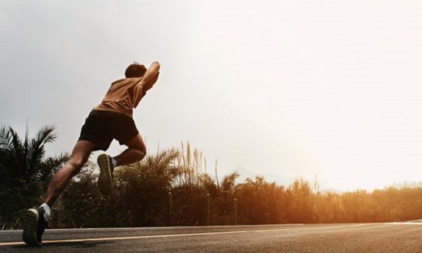 Cara mengatur pernapasan saat lari