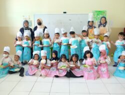 POMG Sekolah KB -TK Prestasi Global Adakan Kegiatan Fun Cooking