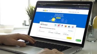 media sosial acuan berlibur