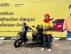 Emansipasi Wanita di Tengah Modernisasi, Bukti Siapapun Bisa Jadi Supir Ojek Online
